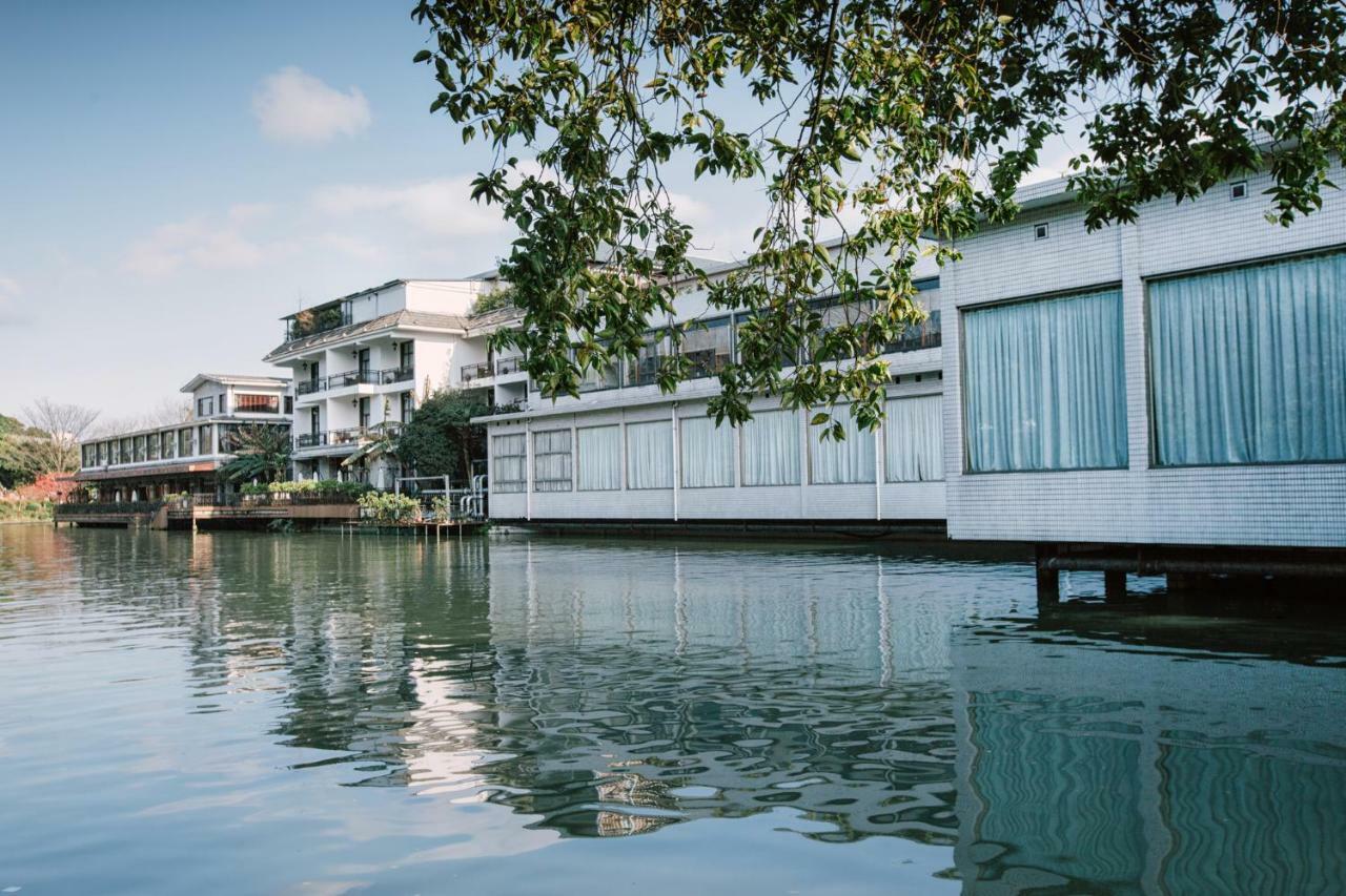 Guilin Ronghu Hotel Exterior photo